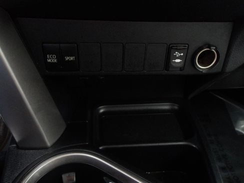 Used 2017 Toyota RAV4 XLE w/ Plus Special Value Package image 25