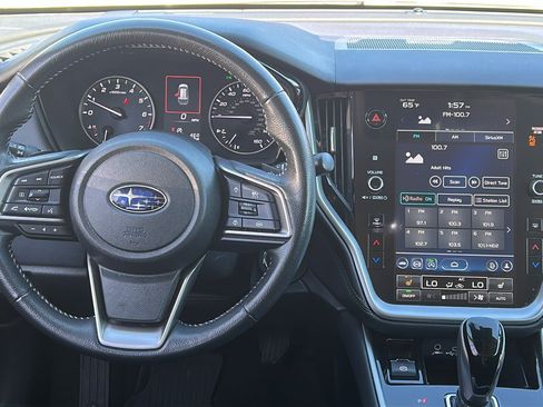 Used 2023 Subaru Outback Premium AWD/4WD image 13