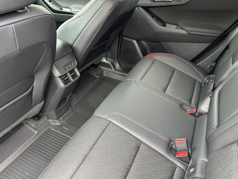 New 2026 Chevrolet Equinox RS w/ Convenience Package III AWD/4WD image 12