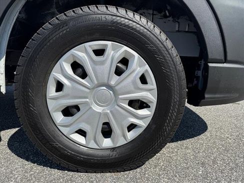 New 2025 Ford Transit 250 148 Medium Roof w/ Exterior Upgrade Package image 9