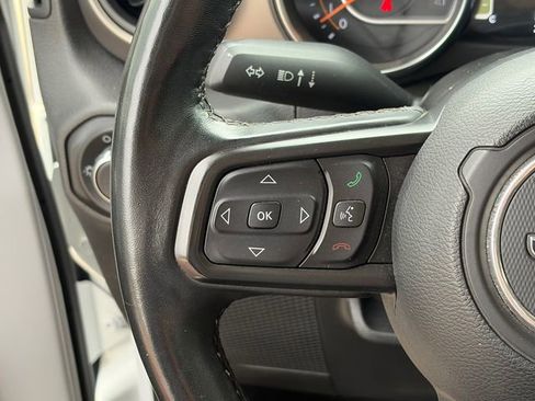 Used 2020 Jeep Wrangler Sport AWD/4WD image 22