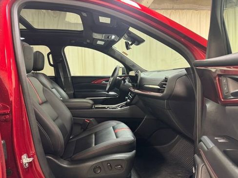 Used 2024 Chevrolet Traverse RS w/ LPO, Floor Liner Package AWD/4WD image 44