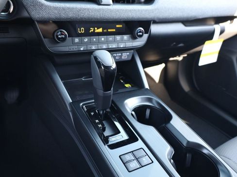 New 2026 Subaru Outback Limited AWD/4WD image 15