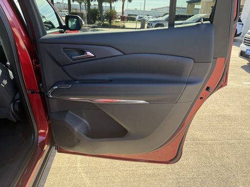 New 2026 Chevrolet Traverse LT w/ Midnight/Sport Edition image 40