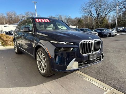 Used 2025 BMW X7 xDrive40i w/ Climate Comfort Package image 7