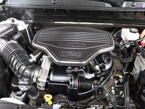 Used 2023 Cadillac XT6 Premium Luxury AWD/4WD image 33