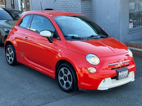 Used 2019 FIAT 500 e image 3