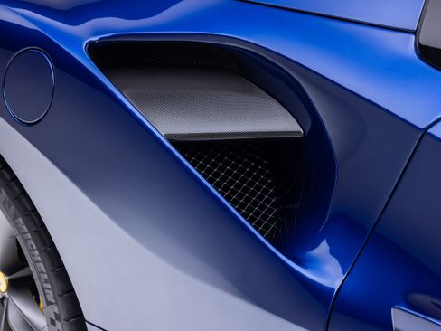 Certified 2017 Ferrari 488 Spider RWD image 35