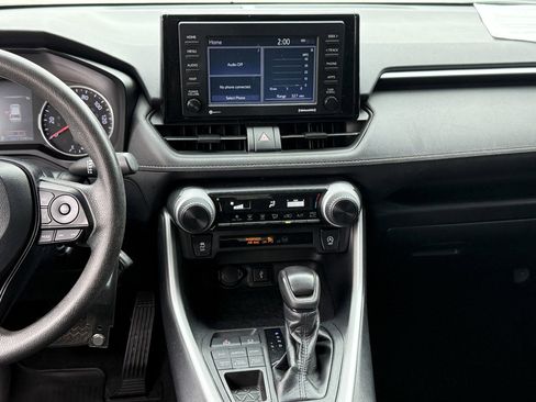 Used 2020 Toyota RAV4 LE w/ All Weather Liner Package image 22