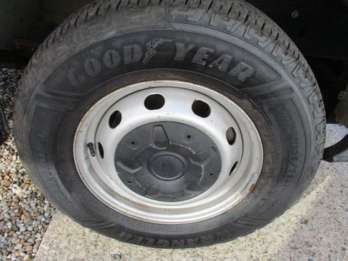 Used 2019 Ford Transit 250 Base image 20