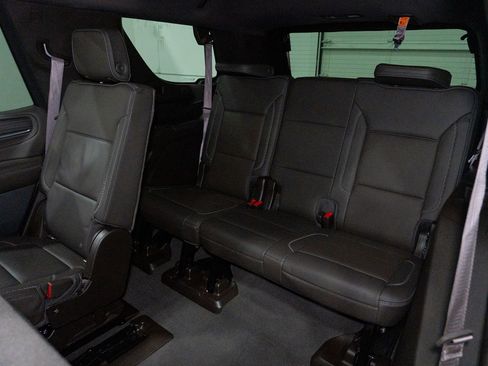 Used 2022 GMC Yukon Denali image 28