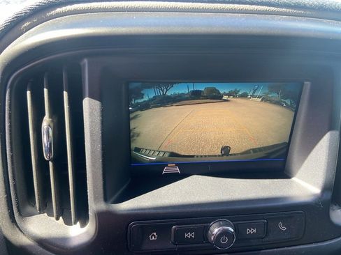 Used 2020 Chevrolet Colorado W/T image 4