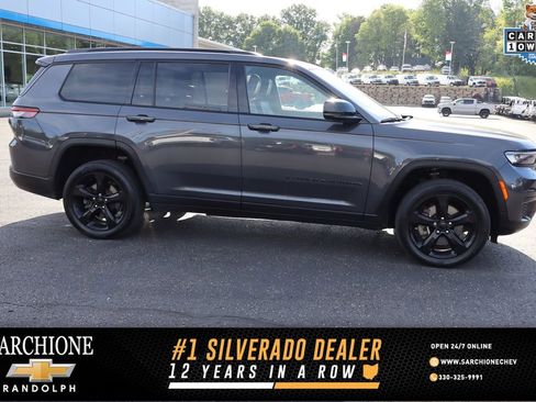 Used 2021 Jeep Grand Cherokee L Laredo AWD/4WD image 1