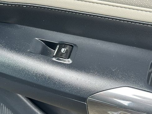 Used 2024 Ford Mustang Premium RWD image 22