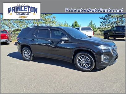 Used 2022 Chevrolet Traverse LT