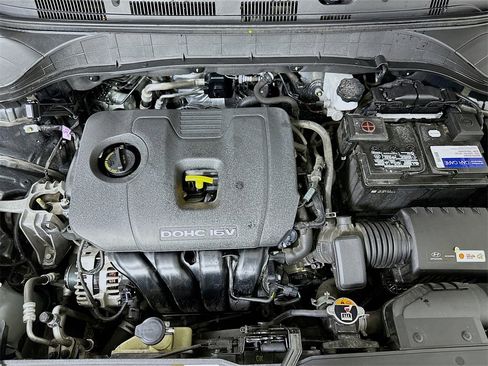 Used 2021 Hyundai Kona SEL image 9