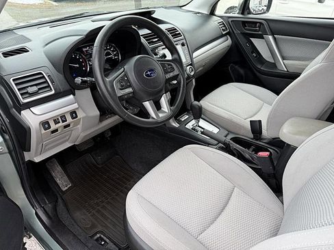 Used 2018 Subaru Forester 2.5i Premium image 9