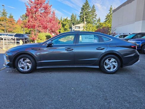 New 2025 Hyundai Sonata SE image 4
