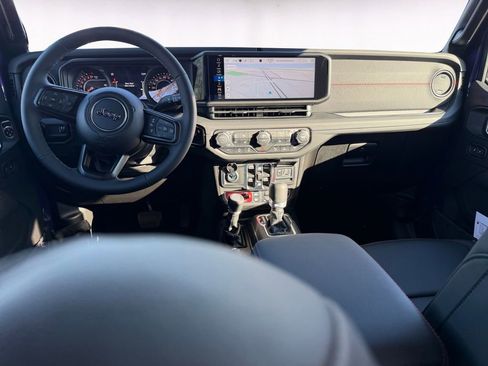 New 2026 Jeep Gladiator Rubicon AWD/4WD image 10