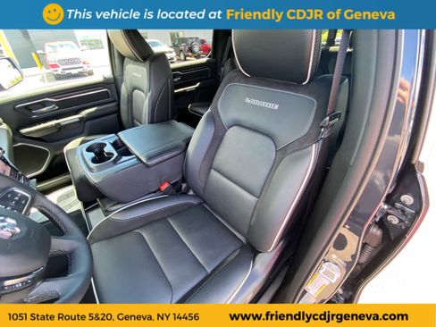 Used 2025 RAM 1500 Laramie image 11