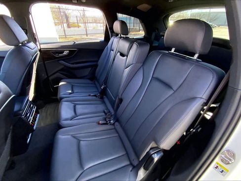 Used 2023 Audi Q7 2.0T Premium Plus image 18