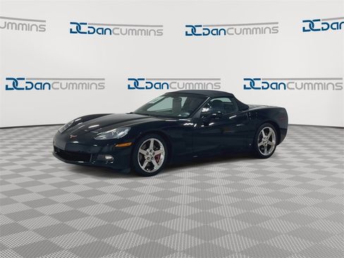 Used 2007 Chevrolet Corvette Base w/ Preferred Equipment Group image 4