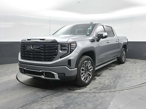 Used 2025 GMC Sierra 1500 Denali Ultimate AWD/4WD image 5