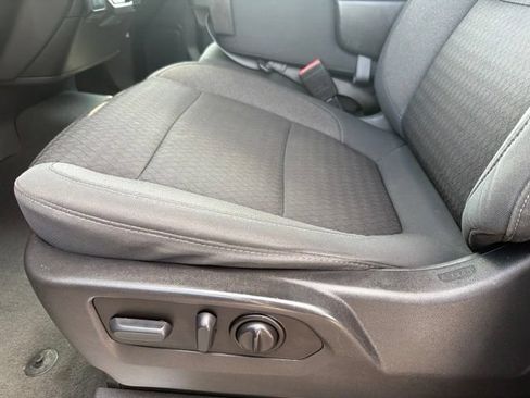 Used 2021 Chevrolet Silverado 1500 LT AWD/4WD image 11