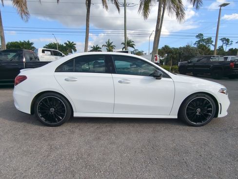 Used 2021 Mercedes-Benz A 220 image 4