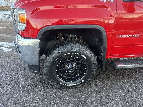 Used 2017 GMC Sierra 2500 SLE w/ HD SLE Preferred Plus Package image 32