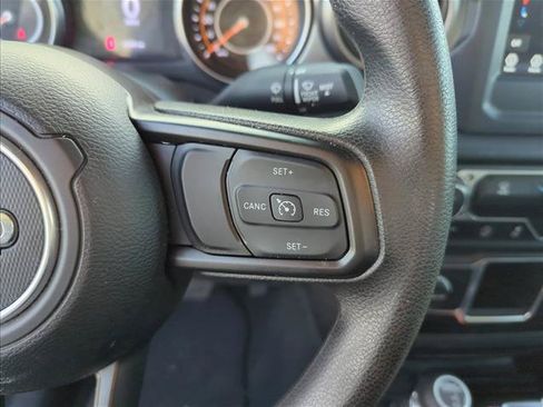 Used 2023 Jeep Wrangler Sport AWD/4WD image 13