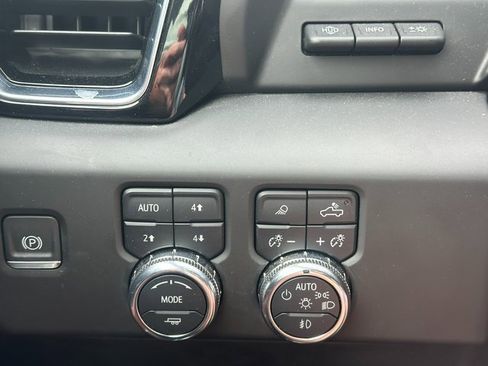 Used 2024 GMC Sierra 1500 Denali Ultimate image 45