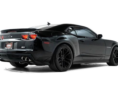 Used 2013 Chevrolet Camaro ZL1 image 4