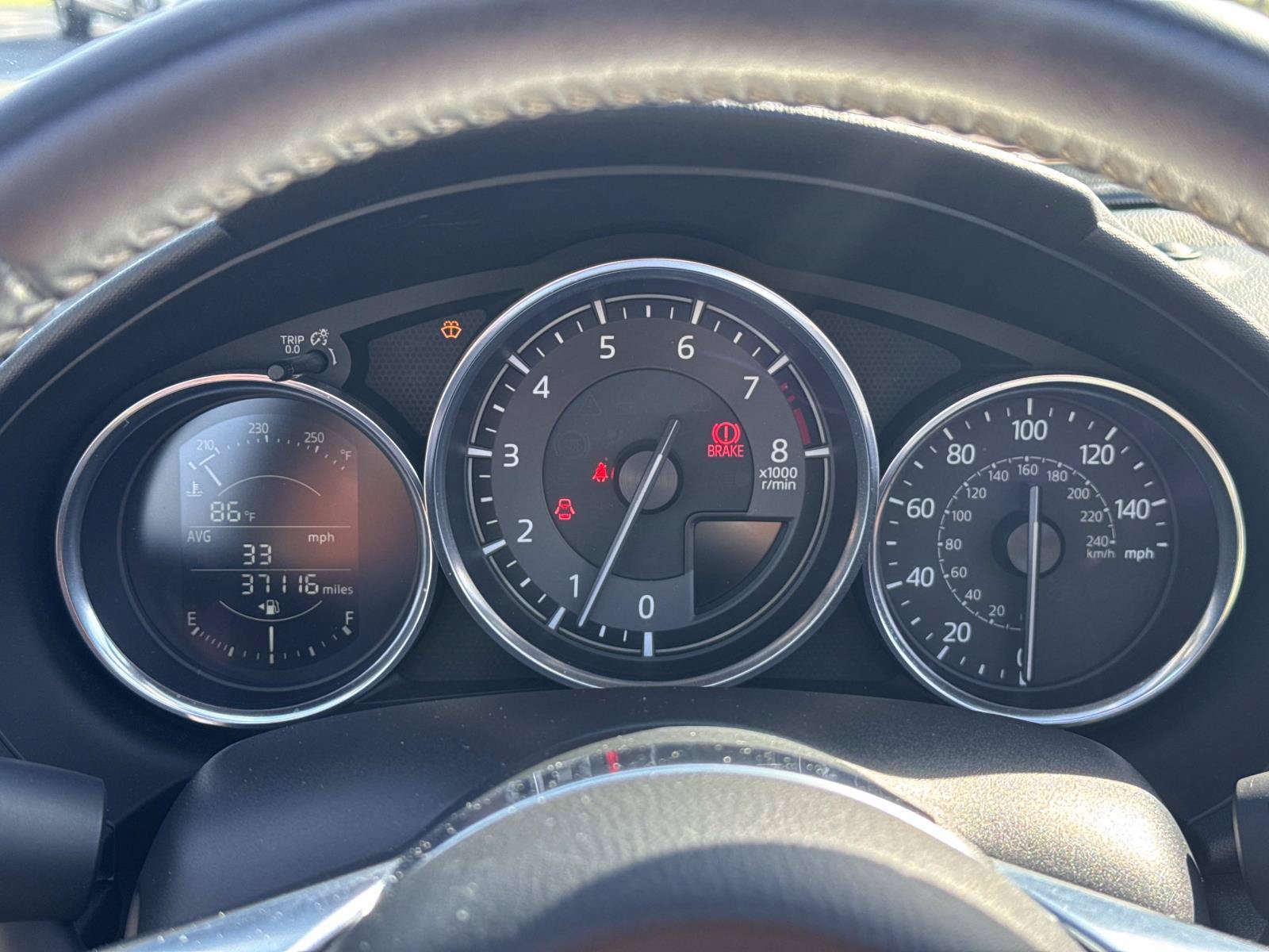 Used 2022 MAZDA MX-5 Miata Club RWD image 25