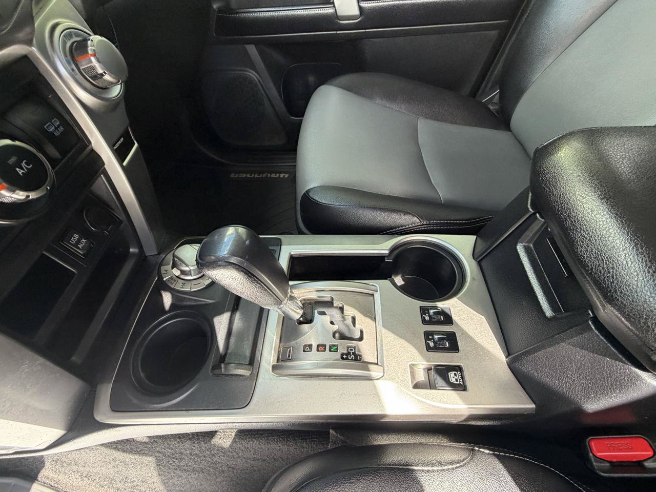 Used 2016 Toyota 4Runner SR5 Premium AWD/4WD image 14