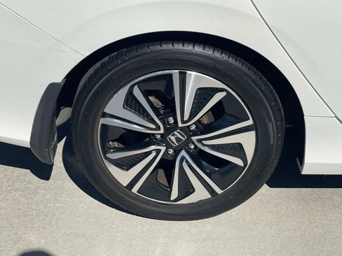 Used 2018 Honda Civic EX-T image 30