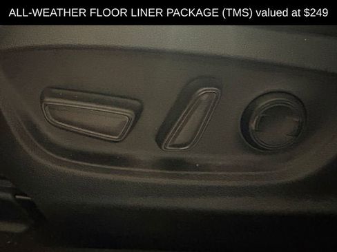 Used 2021 Toyota Corolla XSE image 8