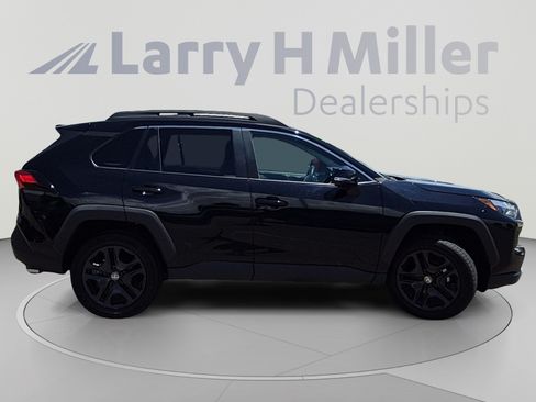 Used 2024 Toyota RAV4 Adventure AWD/4WD image 6