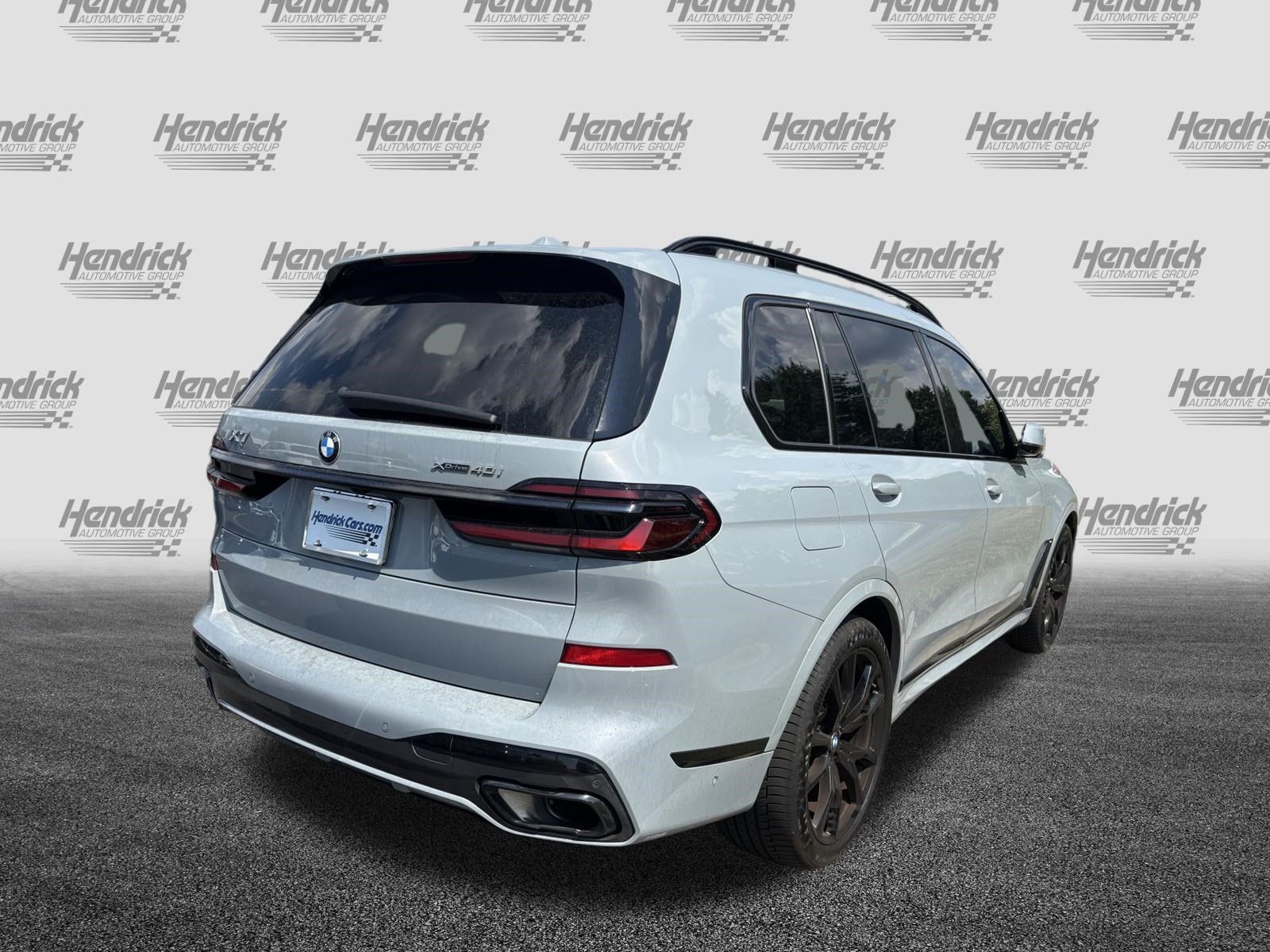Certified 2024 BMW X7 xDrive40i w/ M Sport Package AWD/4WD image 9