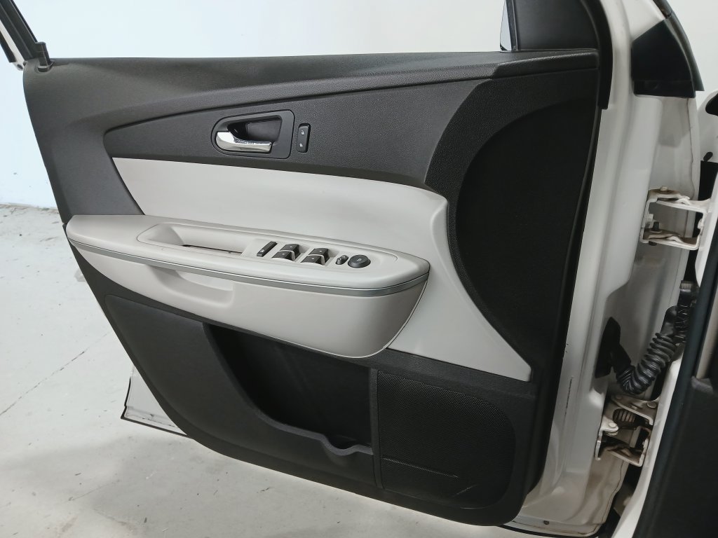Used 2007 GMC Acadia SLE w/ Convenience Package FWD image 24