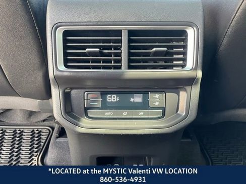 Used 2024 Volkswagen Atlas Peak Edition SEL image 14