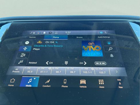 Used 2024 Jeep Wagoneer Base w/ Premium Group I image 19