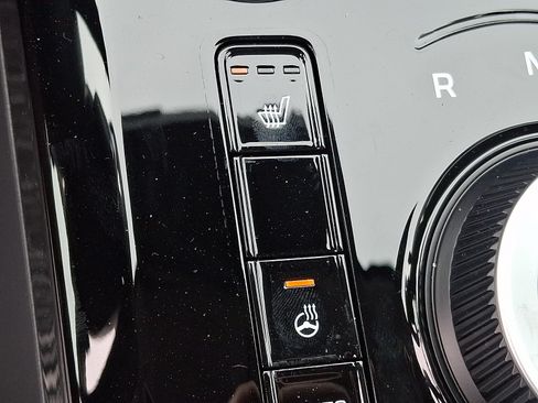 New 2026 Kia Niro Wind FWD image 11