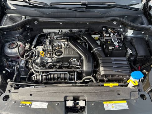 Certified 2023 Volkswagen Taos SE image 26