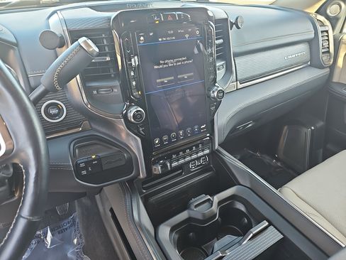 Used 2020 RAM 2500 Limited image 20