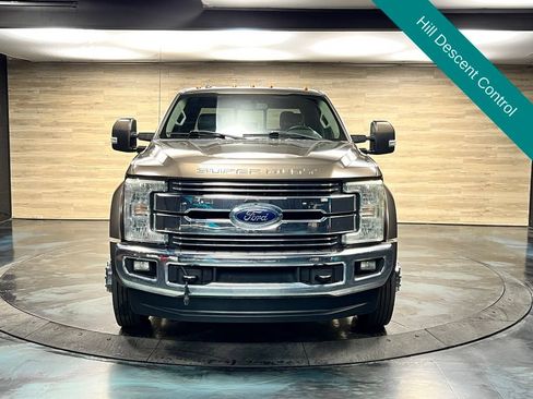 Used 2017 Ford F450 Lariat w/ Lariat Value Package AWD/4WD image 9