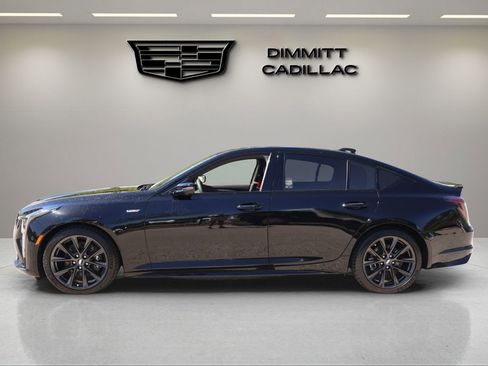 New 2026 Cadillac CT5 V image 2