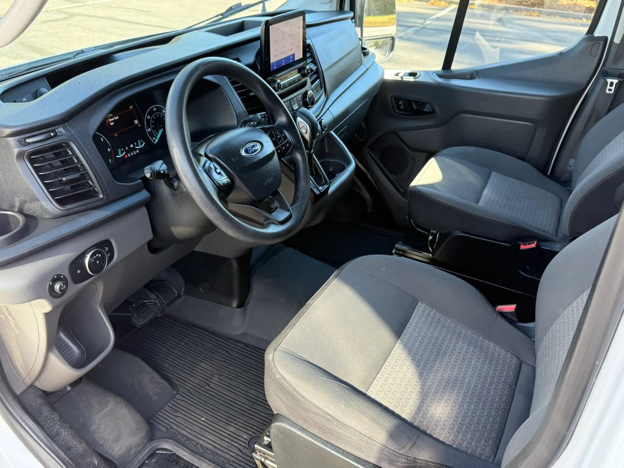 Used 2020 Ford Transit 350 148 High Roof Extended RWD image 13