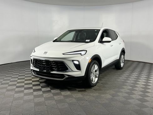 Used 2025 Buick Encore GX Preferred image 9