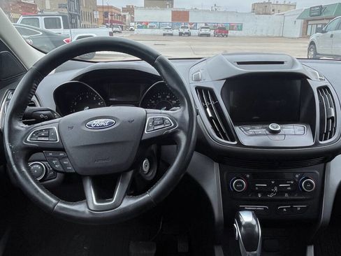 Used 2018 Ford Escape SEL FWD image 17